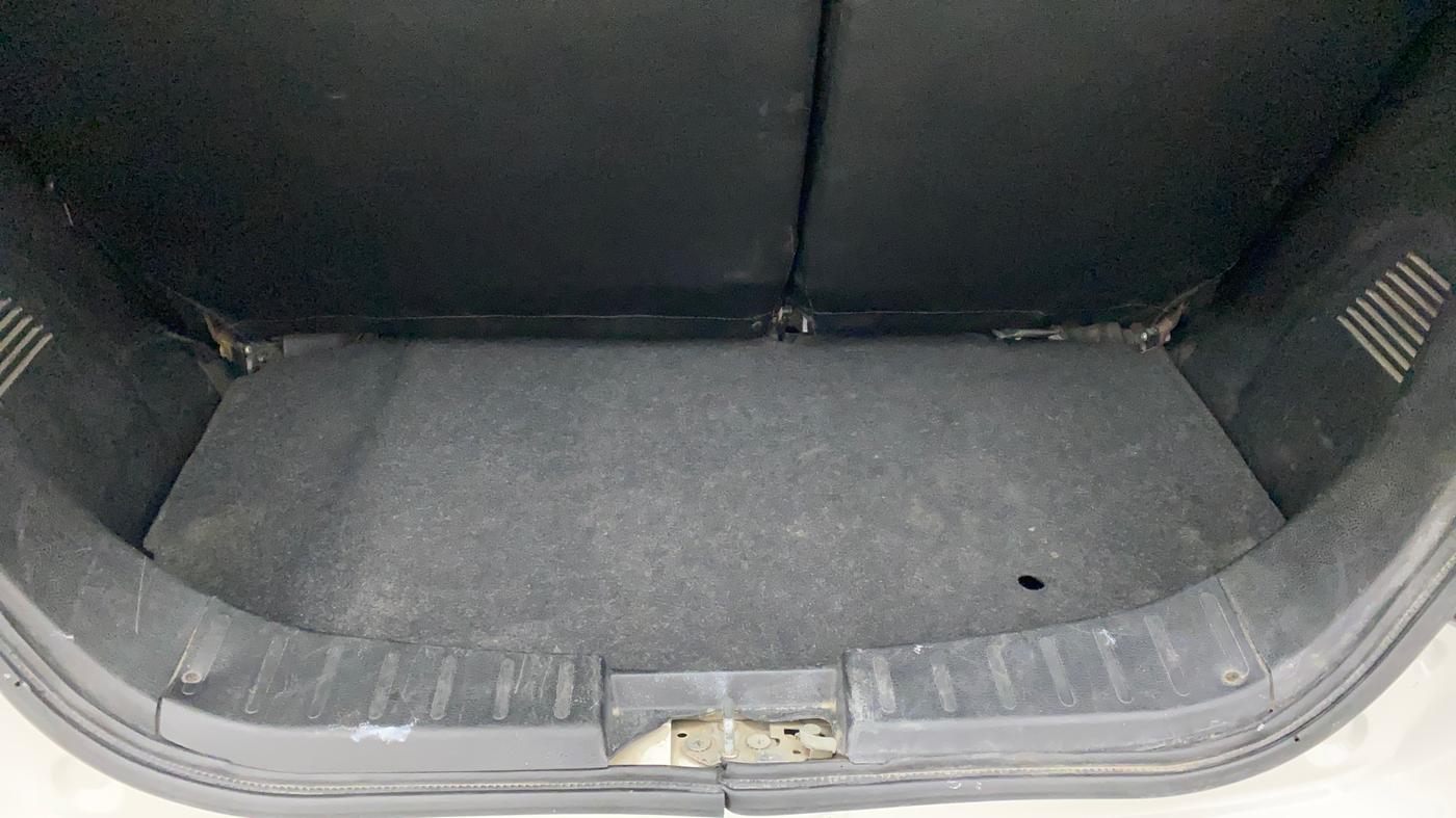 2013 Maruti Wagon R 1.0 VXI, Petrol, Manual, 60,856 km, Boot Inside