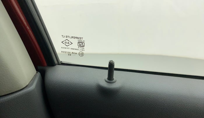 2014 Maruti Alto 800 LXI, Petrol, Manual, 48,946 km, Lock system - Door lock knob has minor damage