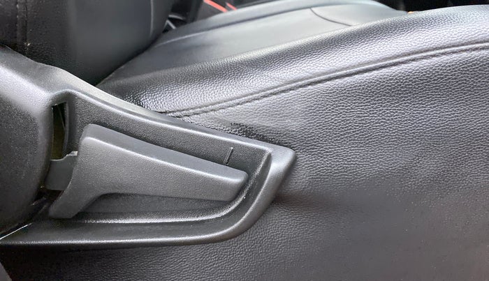 2020 Maruti S PRESSO VXI, Petrol, Manual, 47,910 km, Driver Side Adjustment Panel