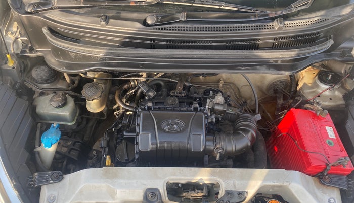 2013 Hyundai Eon MAGNA +, Petrol, Manual, 1,06,110 km, Engine View