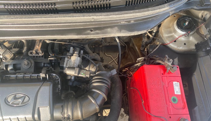 2013 Hyundai Eon MAGNA +, Petrol, Manual, 1,06,110 km, Engine View - Left