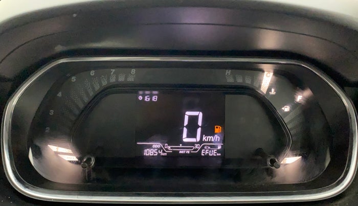 2023 Tata Tiago XT PETROL, Petrol, Manual, 10,788 km, Odometer Image