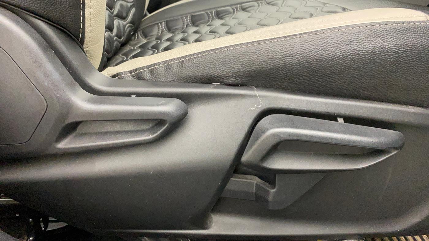 2023 Tata Tiago XT PETROL, Petrol, Manual, 10,788 km, Driver Side Adjustment Panel