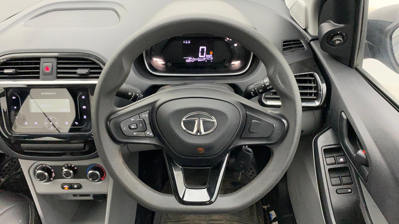 2023 Tata Tiago XT PETROL, Petrol, Manual, 10,788 km, Steering Wheel Close Up