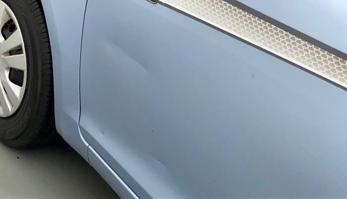 2013 Maruti Swift Dzire VXI REGAL EDITION, Petrol, Manual, 50,544 km, Front passenger door - Slightly dented