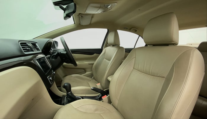 2017 Maruti Ciaz ALPHA  AT 1.4  PETROL, Petrol, Automatic, 63,986 km, Right Side Front Door Cabin