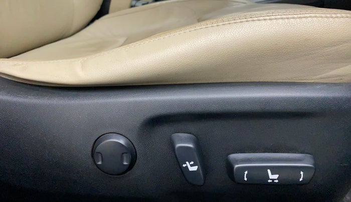 2014 Toyota Corolla Altis VL AT, Petrol, Automatic, 83,577 km, Driver Side Adjustment Panel