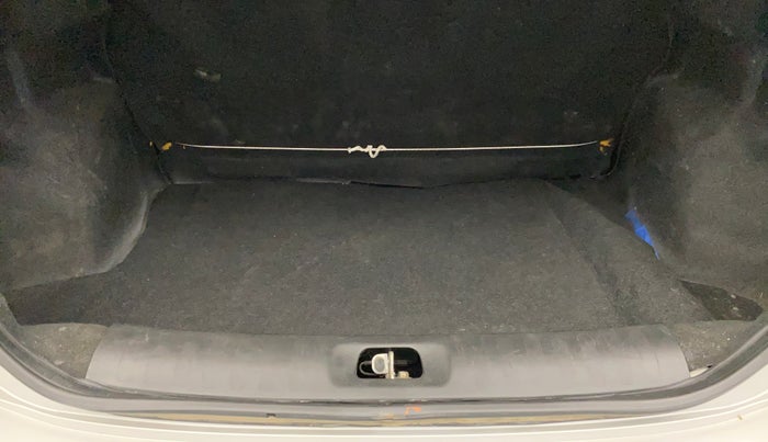 2016 Maruti Swift Dzire VXI, Petrol, Manual, 99,134 km, Boot Inside