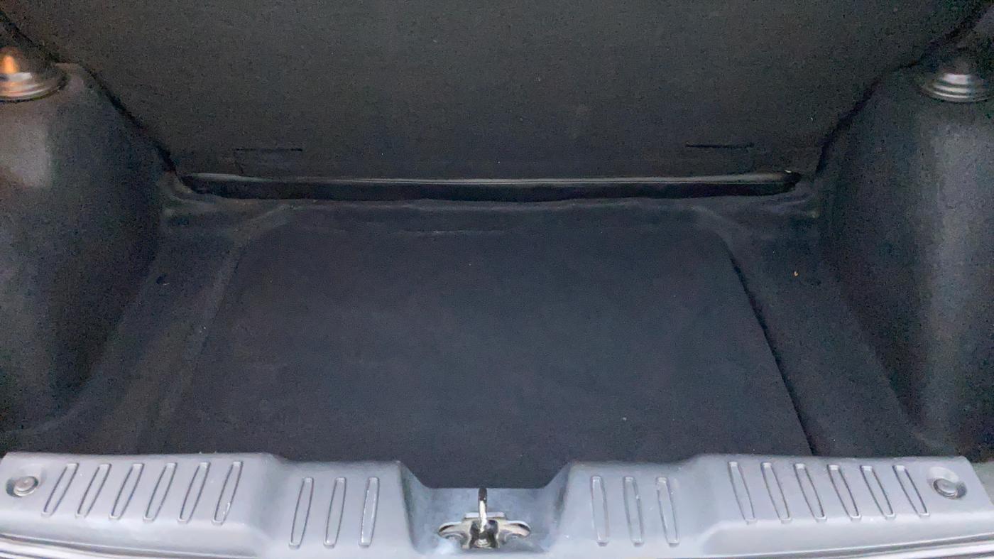 2020 Tata ALTROZ XZ 1.2, Petrol, Manual, 22,166 km, Boot Inside