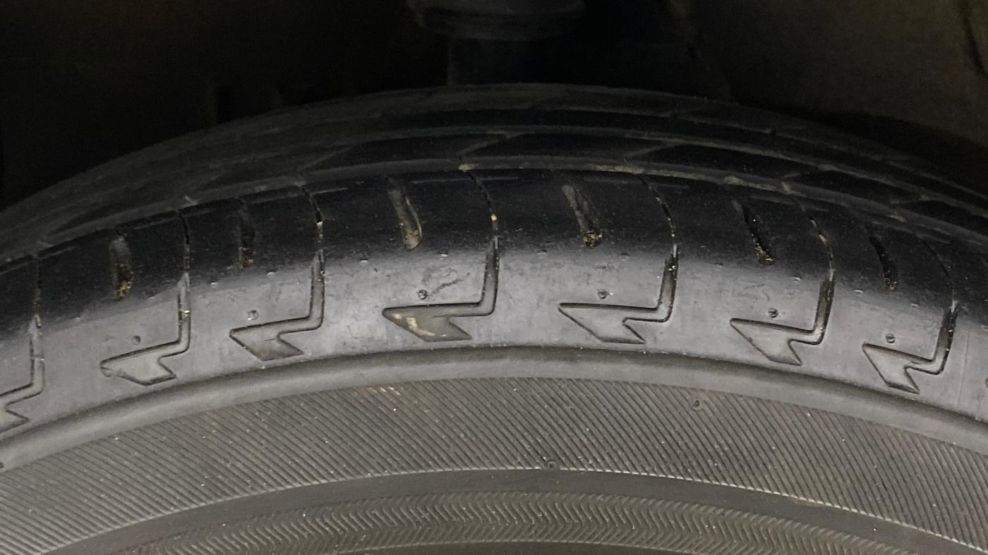 2019 Tata NEXON XM DIESEL, Diesel, Manual, 47,491 km, Right Rear Tyre Tread