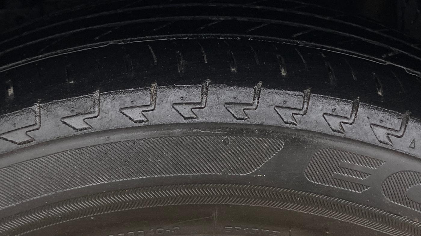 2019 Tata NEXON XM DIESEL, Diesel, Manual, 47,491 km, Left Front Tyre Tread