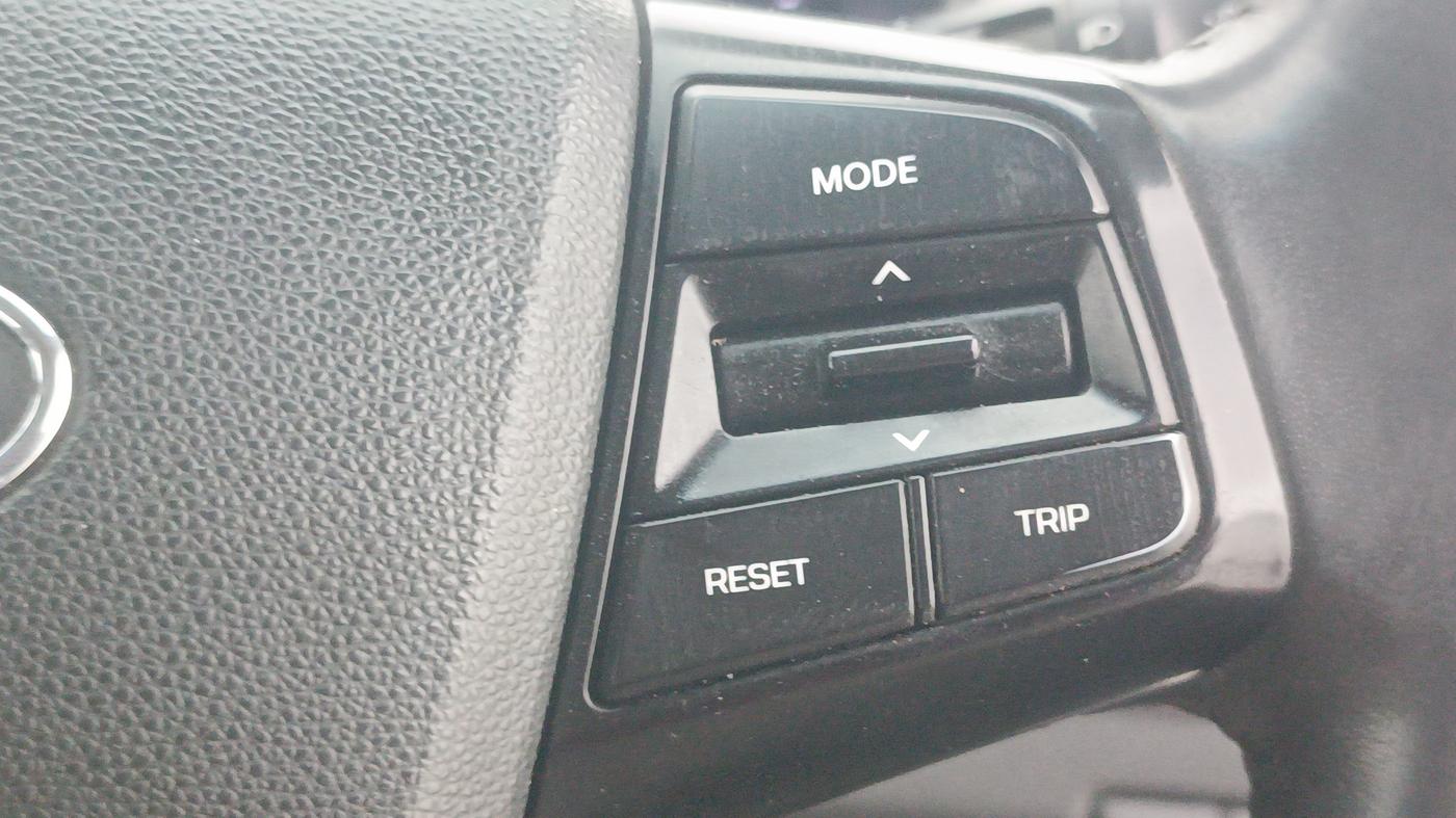 2016 Hyundai Creta SX PLUS AT 1.6 PETROL, Petrol, Automatic, 1,13,482 km, Adaptive Cruise Control
