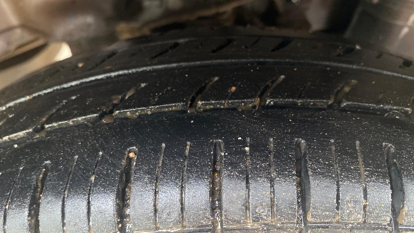 2017 Hyundai Eon ERA +, Petrol, Manual, 70,767 km, Left Rear Tyre Tread