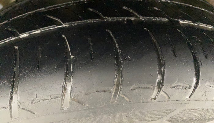 2019 Hyundai Elite i20 ASTA 1.4 CRDI (O), Diesel, Manual, 98,146 km, Left Front Tyre Tread