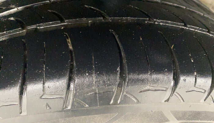 2019 Hyundai Elite i20 ASTA 1.4 CRDI (O), Diesel, Manual, 98,146 km, Right Rear Tyre Tread