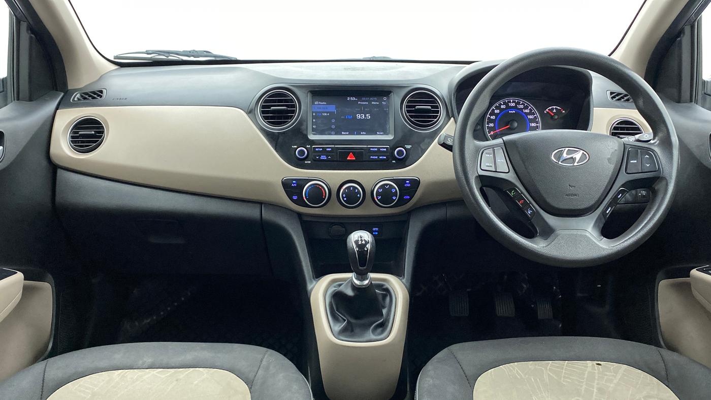 2017 Hyundai Grand i10 1.2 CRDI Sportz O, Diesel, Manual, 55,360 km, Dashboard