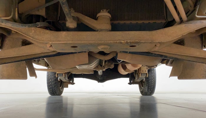 2017 Maruti Omni 5 STR, Petrol, Manual, 66,195 km, Front Underbody