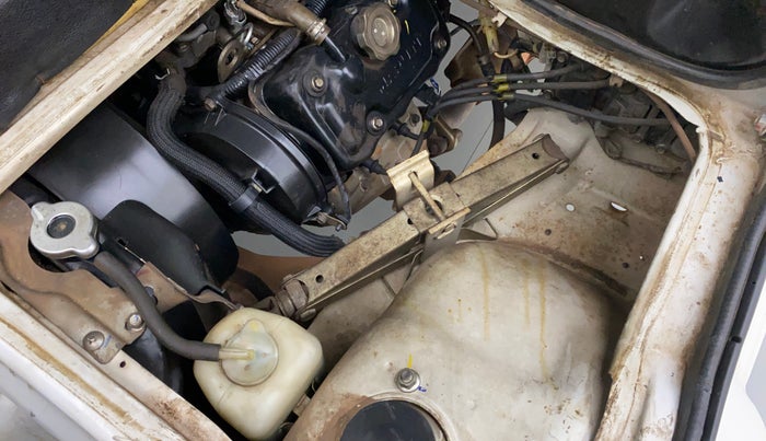 2017 Maruti Omni 5 STR, Petrol, Manual, 66,195 km, Open Bonet