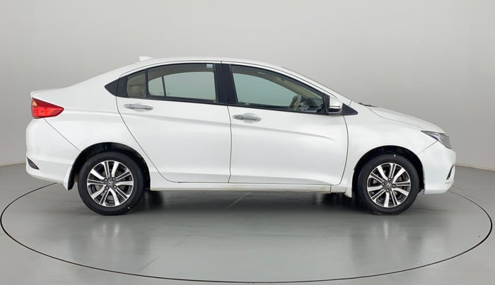 2017 Honda City V MT PETROL, Petrol, Manual, 62,212 km, Right Side View