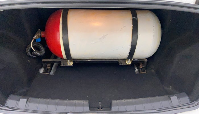 2019 Tata TIGOR 1.2 XZA+ RTN, CNG, Automatic, 53,721 km, Boot Inside