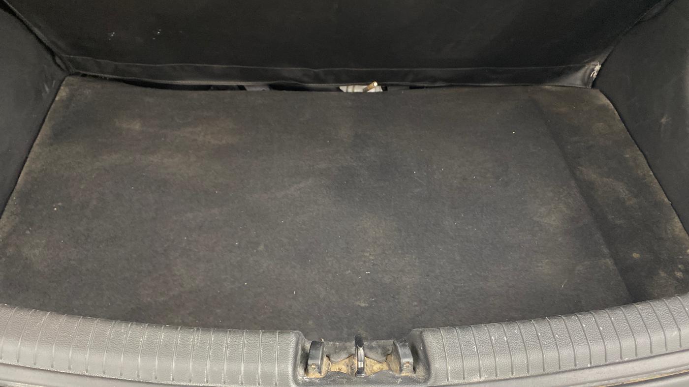 2014 Hyundai Grand i10 ASTA 1.2 KAPPA VTVT, Petrol, Manual, 28,038 km, Boot Inside