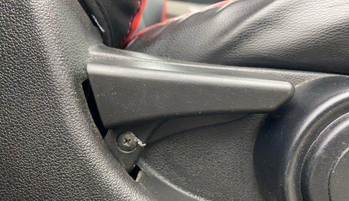 2018 Tata NEXON XZ PLUS DIESEL, Diesel, Manual, 56,280 km, Driver Side Adjustment Panel