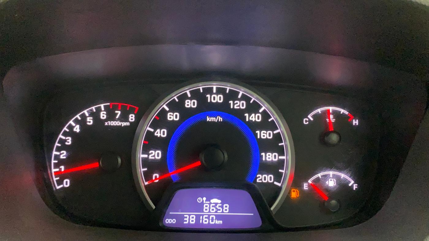 2018 Hyundai Grand i10 SPORTZ 1.2 KAPPA VTVT, Petrol, Manual, 38,086 km, Odometer Image