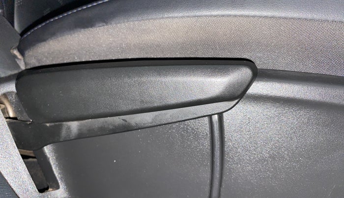 2022 Tata ALTROZ XZ PLUS DIESEL DARK EDITION, Diesel, Manual, 39,371 km, Driver Side Adjustment Panel