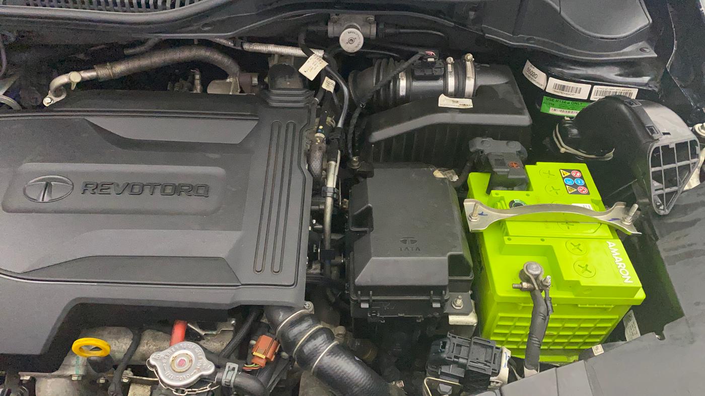 2022 Tata ALTROZ XZ PLUS DIESEL DARK EDITION, Diesel, Manual, 39,371 km, Engine View - Left