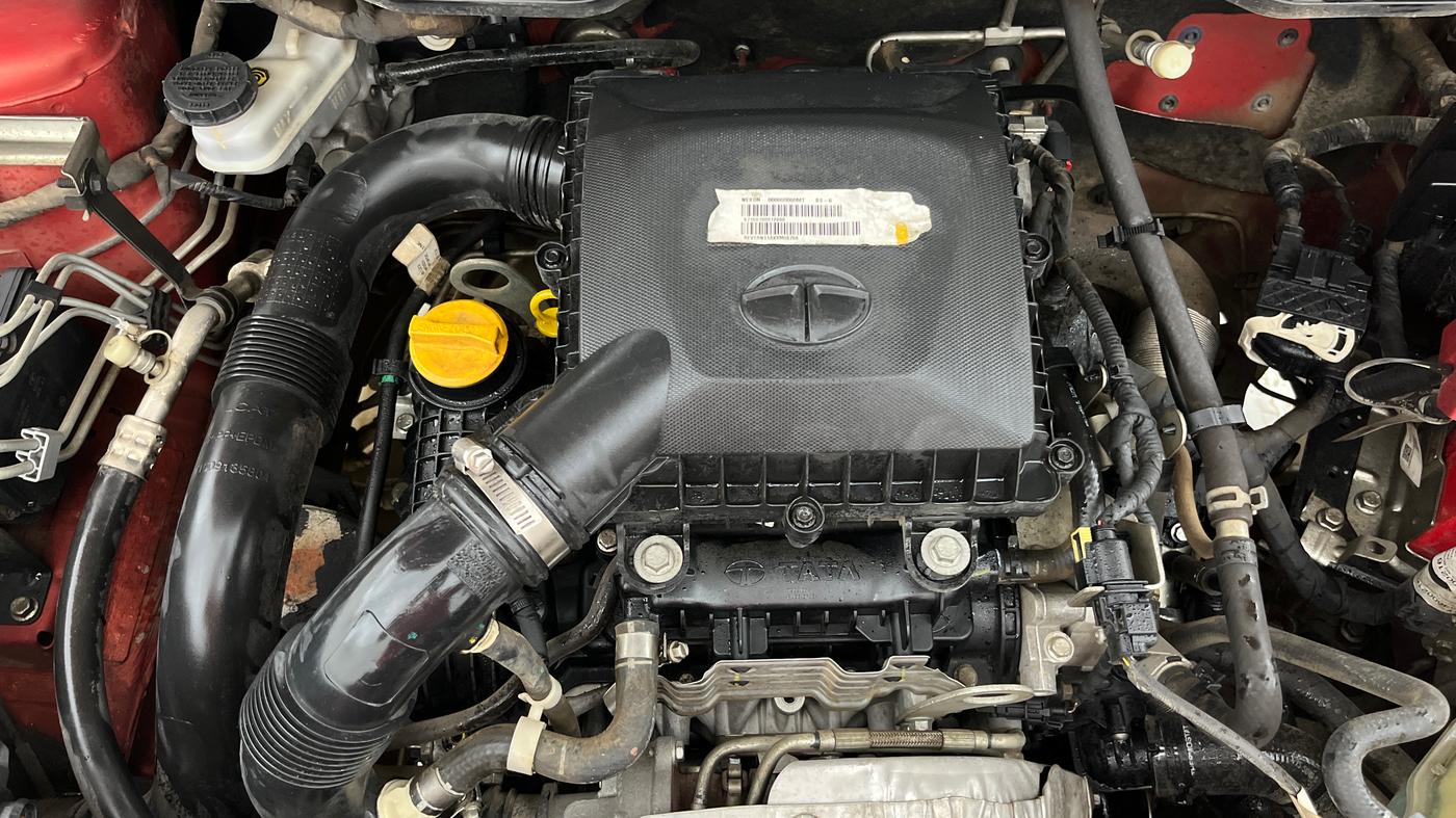2022 Tata NEXON XZ PLUS PETROL, Petrol, Manual, 41,747 km, Engine View