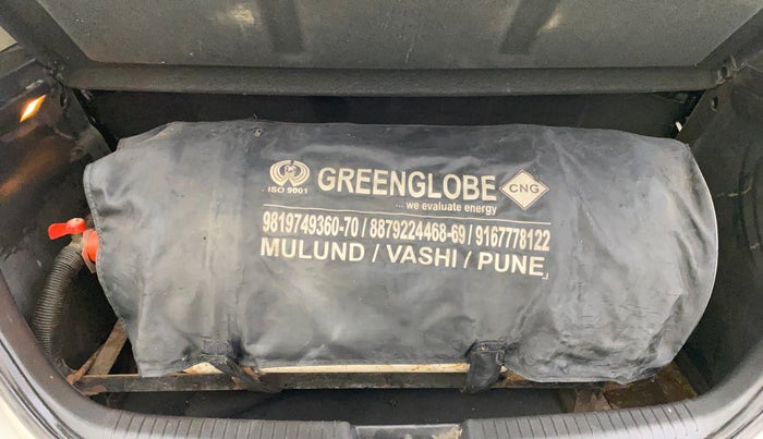 2013 Hyundai i20 MAGNA 1.2, CNG, Manual, 92,648 km, Boot Inside