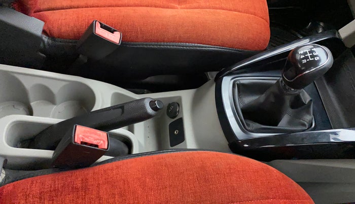 2016 Ford Ecosport TREND 1.5L PETROL, Petrol, Manual, 77,820 km, Gear Lever