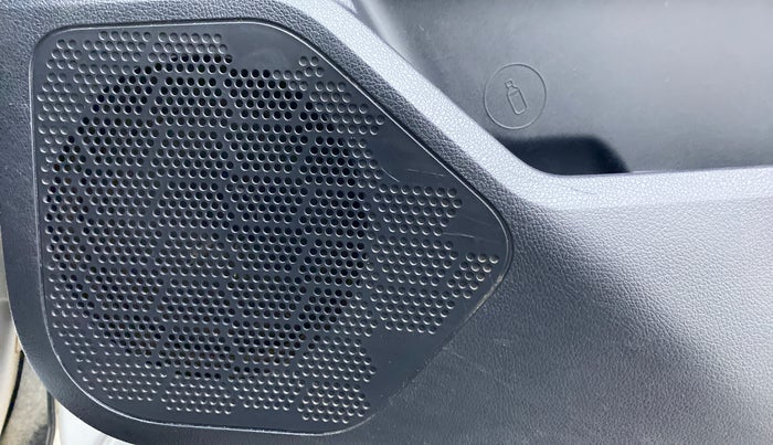 2019 Tata Harrier XZ 2.0L, Diesel, Manual, 87,923 km, Speaker