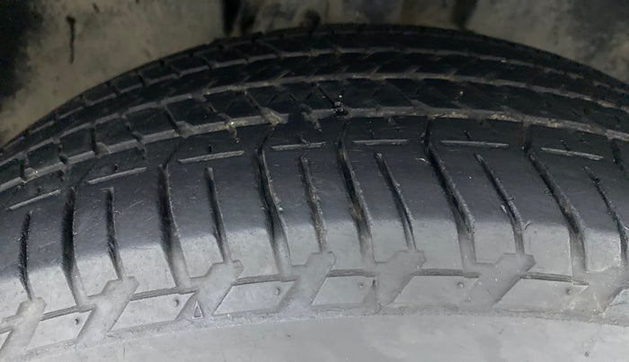 2019 Tata Harrier XZ 2.0L, Diesel, Manual, 87,923 km, Right Front Tyre Tread