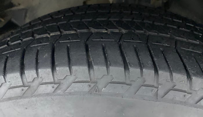 2019 Tata Harrier XZ 2.0L, Diesel, Manual, 87,923 km, Left Front Tyre Tread