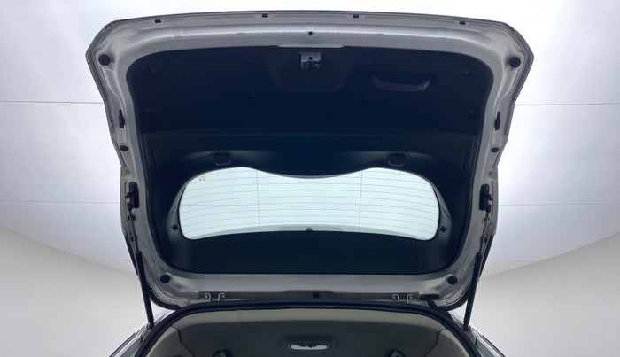 2019 Tata Harrier XZ 2.0L, Diesel, Manual, 87,923 km, Boot Door Open