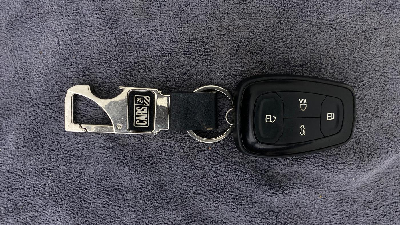 2019 Tata Harrier XZ 2.0L, Diesel, Manual, 87,923 km, Key Close Up