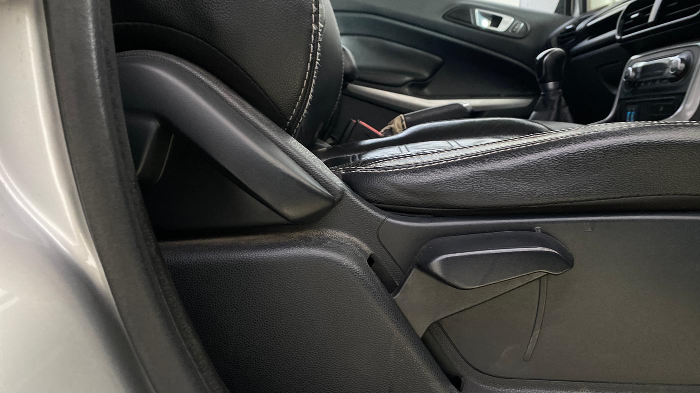 2018 Ford Ecosport TITANIUM + 1.5L DIESEL, Diesel, Manual, 65,678 km, Driver Side Adjustment Panel