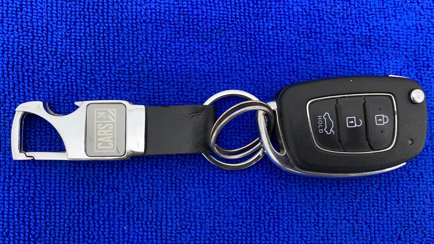 2020 Hyundai GRAND I10 NIOS MAGNA 1.2 KAPPA VTVT CNG, CNG, Manual, 87,382 km, Key Close Up