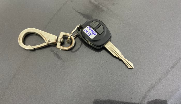 2015 Maruti Ertiga VXI CNG, CNG, Manual, 1,27,916 km, Key Close Up