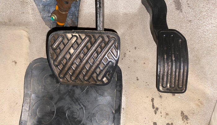 2015 Nissan Micra XV CVT, Petrol, Automatic, 32,664 km, Pedals