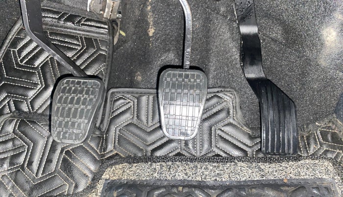 2023 Tata NEXON FEARLESS DUAL TONE 1.2 PETROL, Petrol, Manual, 3,335 km, Pedals