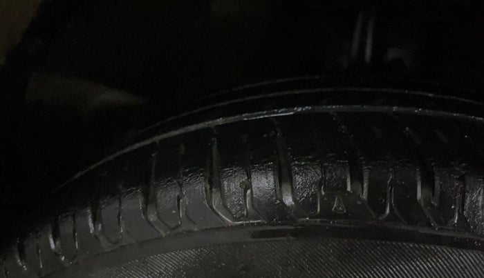 2019 Maruti Dzire ZXI PLUS, Petrol, Manual, 53,235 km, Right Front Tyre Tread