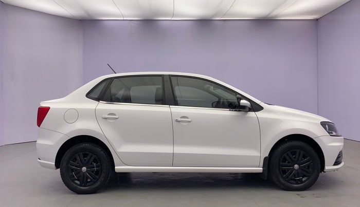 2019 Volkswagen Ameo TRENDLINE 1.0L, Petrol, Manual, 17,877 km, Right Side View