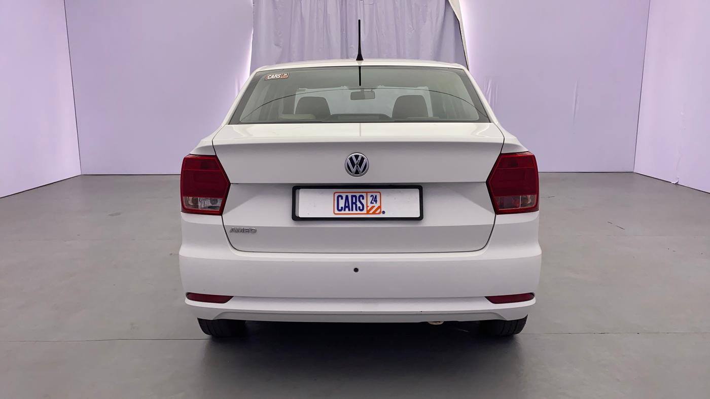 2019 Volkswagen Ameo TRENDLINE 1.0L, Petrol, Manual, 17,877 km, Back/Rear