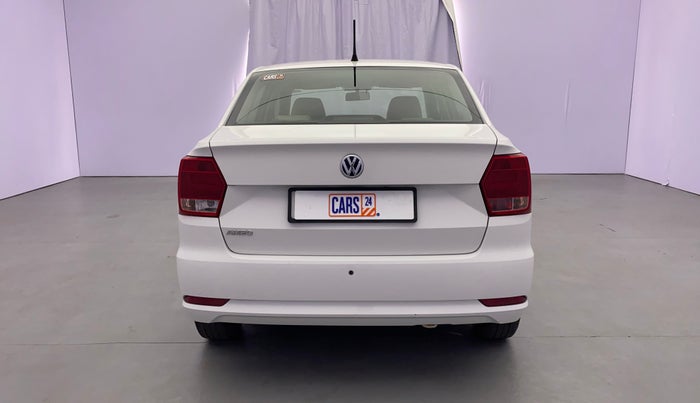 2019 Volkswagen Ameo TRENDLINE 1.0L, Petrol, Manual, 17,877 km, Back/Rear