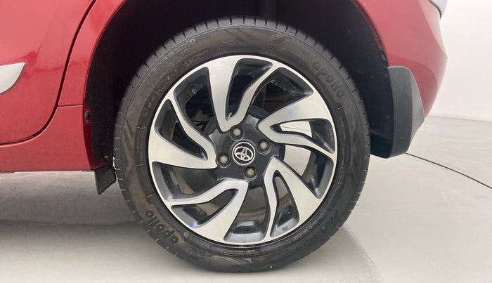 2019 Toyota Glanza V, Petrol, Manual, 28,839 km, Left Rear Wheel