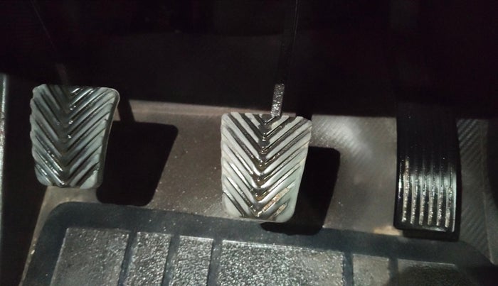 2019 Hyundai Elite i20 ASTA 1.2 (O), Petrol, Manual, 1,14,911 km, Pedals