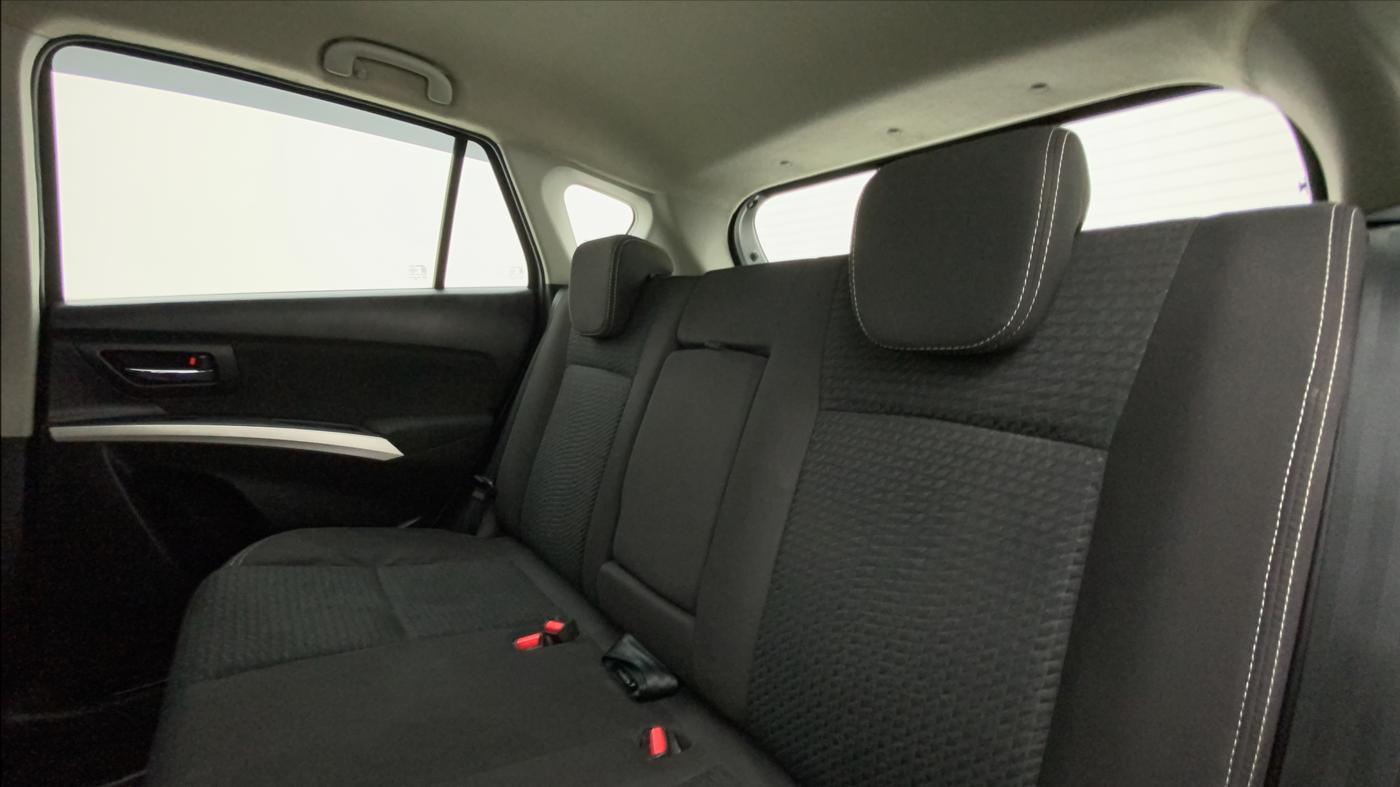 2016 Maruti S Cross ZETA 1.3, Diesel, Manual, 49,726 km, Right Side Rear Door Cabin