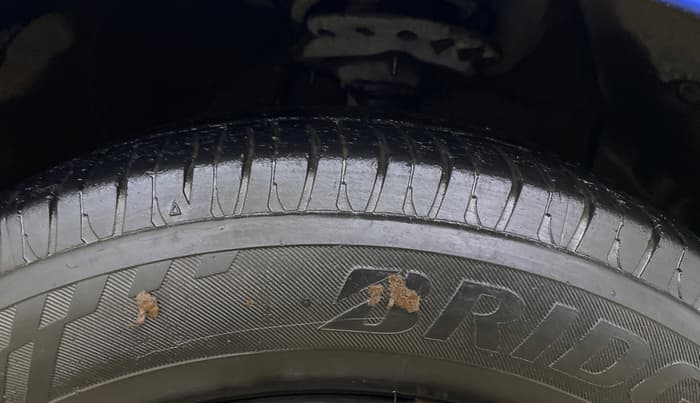 2018 Hyundai Xcent S AT 1.2, Petrol, Automatic, 49,044 km, Right Front Tyre Tread